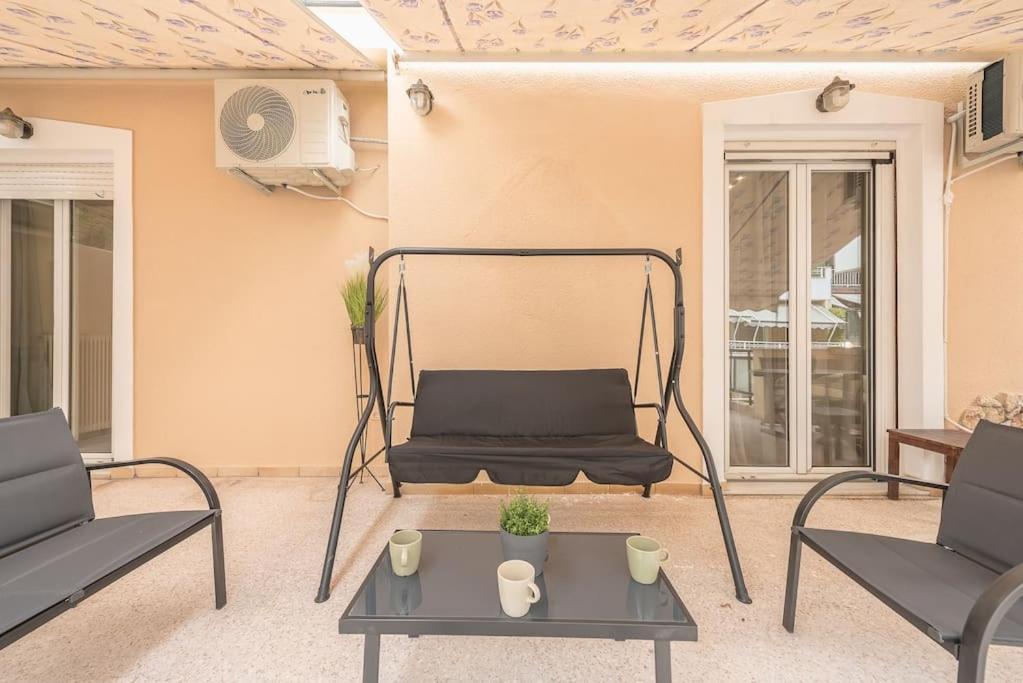 Pegasus Apartment Piraeus Buitenkant foto