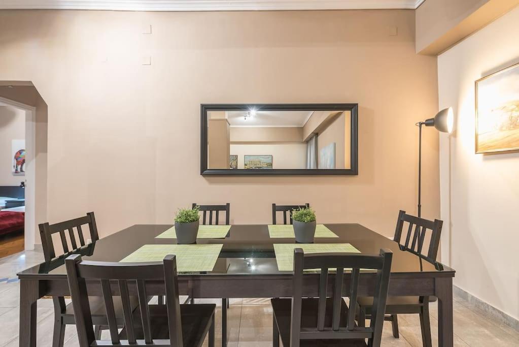 Pegasus Apartment Piraeus Buitenkant foto
