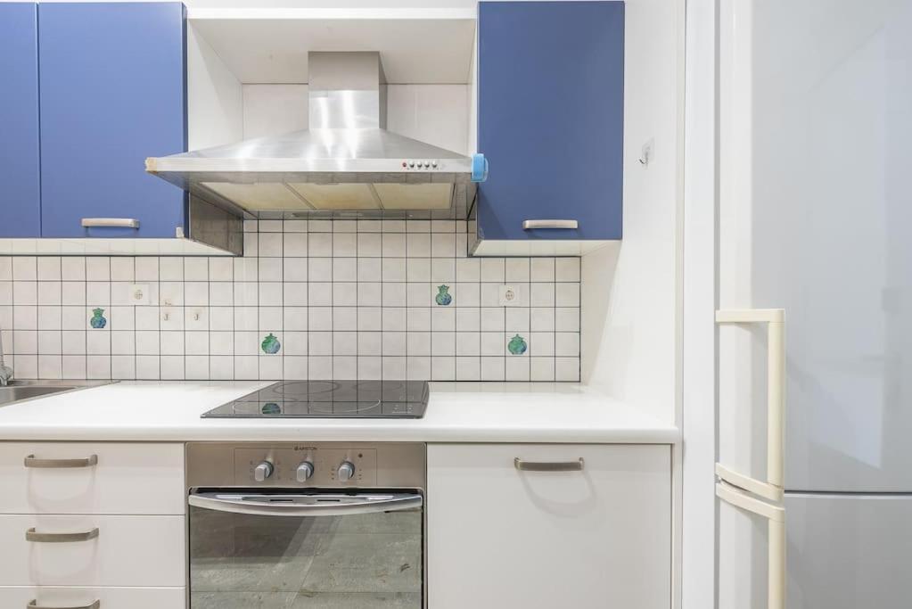 Pegasus Apartment Piraeus Buitenkant foto